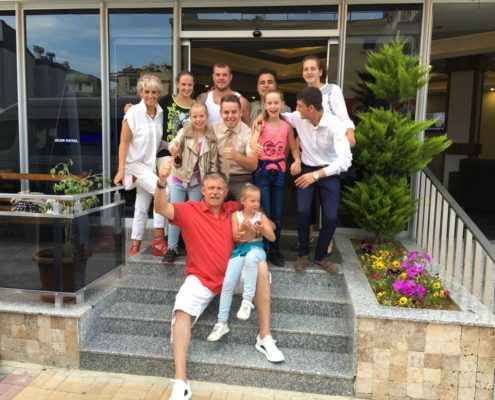 Kunden mit Team